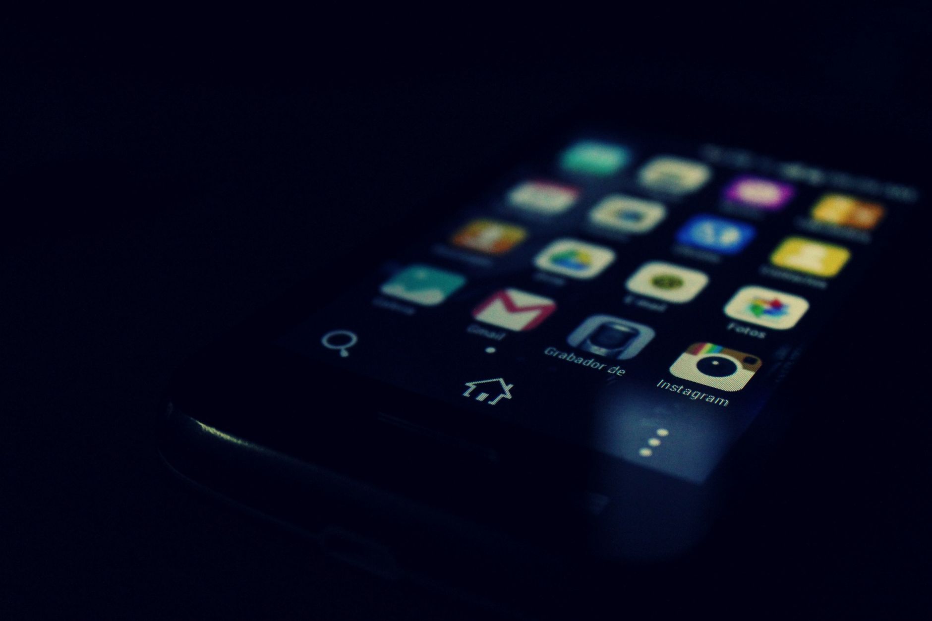App Download Links: Route iOS and Android Users With One URL